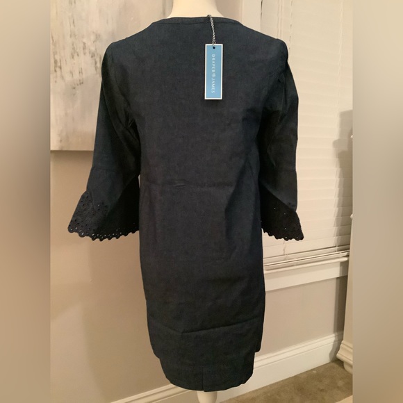 Draper James Blue Jean Dark Wash embroidered Chambray Ruffle Dress small 4  NWT - Picture 3 of 6